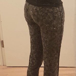 Lululemon pants